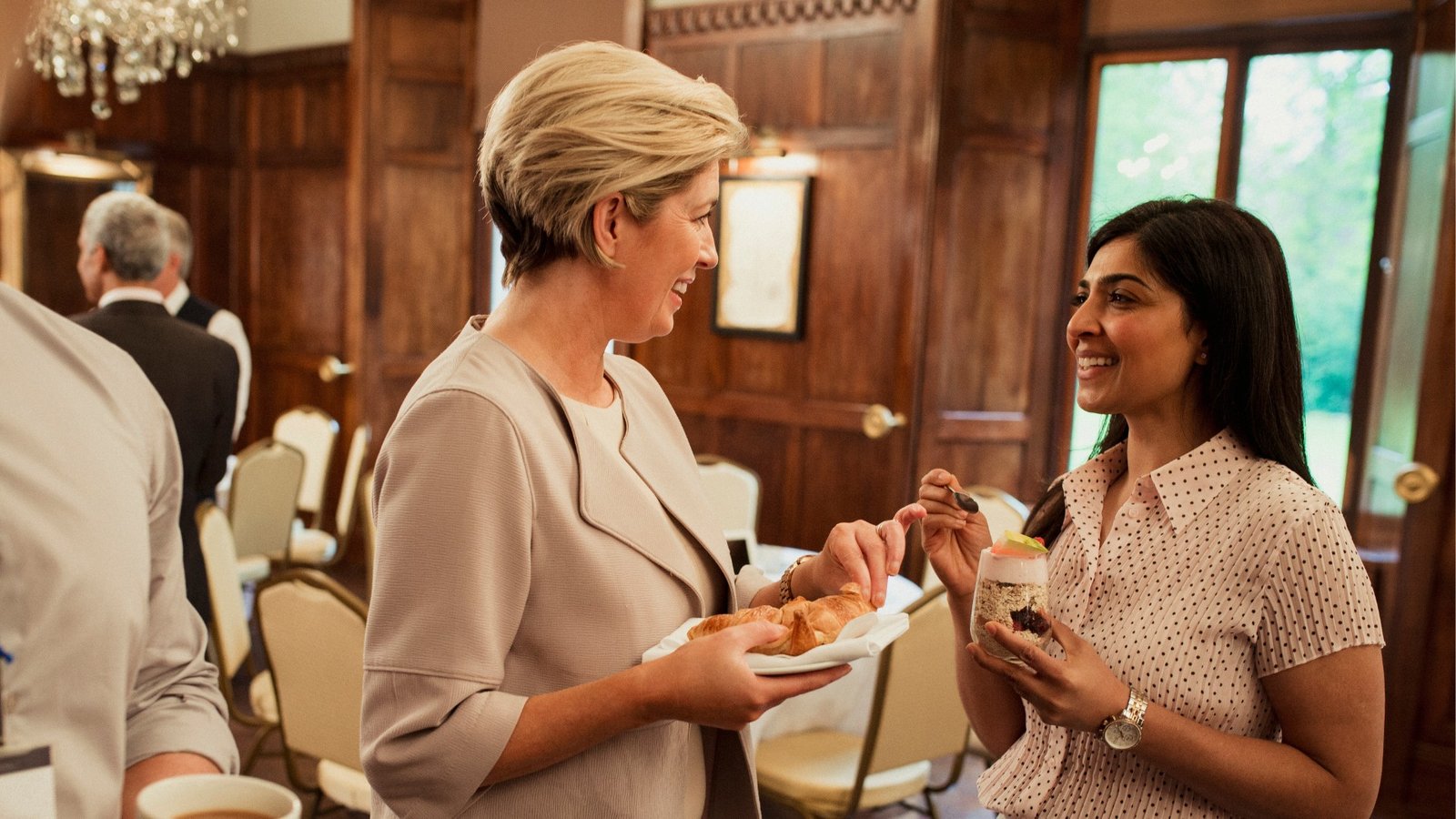 Best Wimborne Business Networking - Find Business Partners To Work, Wimborne Businesses, Best Networking Breakfasts